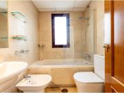 Estudio muy luminoso y recién amueblado en Vallehermoso...