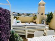 Estúdio no rooftop com vista para o mar