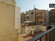 Estudio reformado en alquiler en Sants