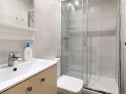 Estudio semi independiente en alquiler en El Raval