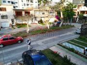 ESTUPENDA CASA CON ASCENSOR EN EXCELENTE ZONA DE...