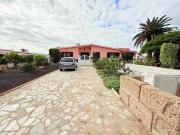 ESTUPENDA CASA DE 3 DORMITORIOS UBICADA EN COSTA DEL...