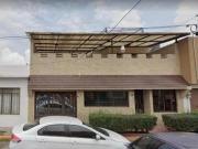 Estupenda casa en San Juan de Aragón!