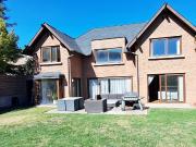 Estupenda casa en venta 5D5B+S orientación Norte en...