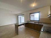 Estupenda casa en venta en privada Torre de Piedra...