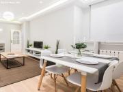 ESTUPENDA CASA SEMI NUEVA DE 5 DORM, 3 BAÑOS CON PATIO,...