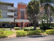 Estupenda oficina renta, 174 M2, 2 privados, sala...