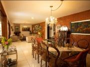 ESTUPENDA RESIDENCIA EN LA ESTANCIA, LA MOLINA EN VENTA