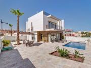 Estupendas villas independientes de obra nueva, en...