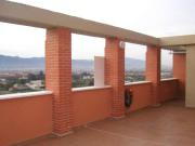 ¡Estupendo ático dúplex en alquiler en Ronda Sur!