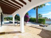 ESTUPENDO CHALET EN MORAIRA