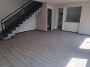 ESTUPENDO DUPLEX TIPO CASA DE ESTRENO EN LA PARTE BAJA...