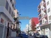 Étages villas et Haut Standing Couple Marié