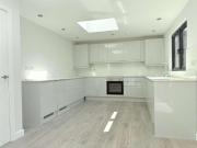 Etchingham Park Road, London, N3