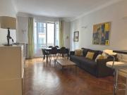 Etoile coté av. Foch meublé