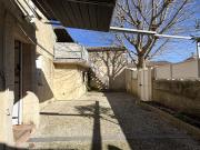 Etre Uzès et Nîmes, ensemble de 2 logements avec cour et...