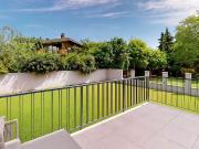 ETWAS GANZ BESONDERES Neuwertige Villa in Grün und...