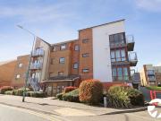 Evelyn Walk, Greenhithe, Kent DA9, 2 bed flat to rent,...