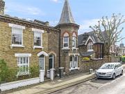 Eversleigh Road SW11, 3 bed terraced house to rent,...