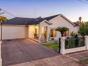 Every Inch The Entertainer In An Outstanding Poolside...