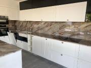 Evian Sotheby's International Realty vous présente:...