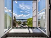 Excecional Duplex T4+1 com vista para o rio no coração...