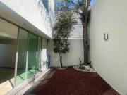 EXCELENTA CASA EN VENTA EN FRACCIONAMIENTO A UNOS...