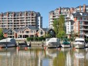 Excelente 2 Amb en alquiler, con cochera. Miradores de...