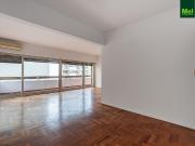 Excelente 3 ambientes, con dependencia y cochera