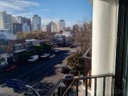 Excelente 3 Ambientes Frente con balcones Muy Luminosos...