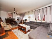 Excelente Apartamento 6 divisões com 2 parqueamentos e 2...