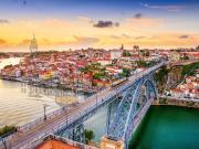 EXCELENTE APARTAMENTO T1, COM VARANDA E LUGAR DE...