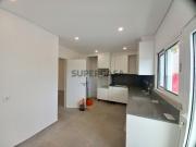 Excelente apartamento T2 com área total de 129m2,...