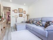 Excelente Apartamento T2 Remodelado nas Mercês