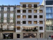 EXCELENTE APARTAMENTO T3 COM 130 M2 E ARRUMOS NO CENTO...