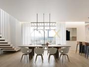 Excelente Apartamento T3 Duplex Novo na Praia da Barra!