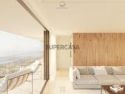 Excelente Apartamento T3 NOVO com Varanda junto a Praia