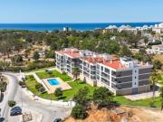 Excelente Apartamento T3, Piscina e Garagem Quarteira, a...