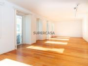 Excelente Apartamento T4 na zona nobre da Lapa com...