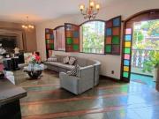 Excelente casa 670m2, com 7 quartos, 6 banheiros, 5...