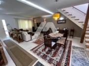 Excelente Casa a Venda Altos da Serra I
