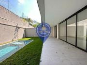 Excelente casa à venda com 4 Dormitorios, 4 Vagas de...