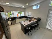 Excelente Casa a Venda em Interlagos com 5 suÃtes...