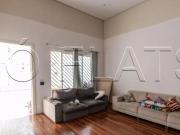 Excelente casa à venda na Vila Mariana. Espaço, conforto...