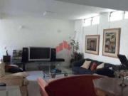 EXCELENTE CASA A VENDA NO SANTA LUCIA COM LAZER