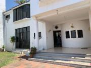 EXCELENTE CASA AMPLIA