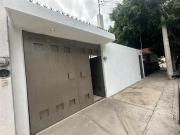 EXCELENTE CASA AMPLIA EN VENTA COL VICTORIA!