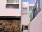 Excelente casa amueblada en renta en Fluvial Vallarta