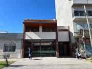 Excelente Casa chalet en Wilde centro 277 m2 cubiertos