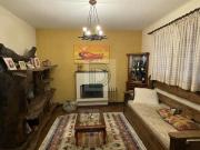 Excelente casa com 05 dormitórios na Granja Viana